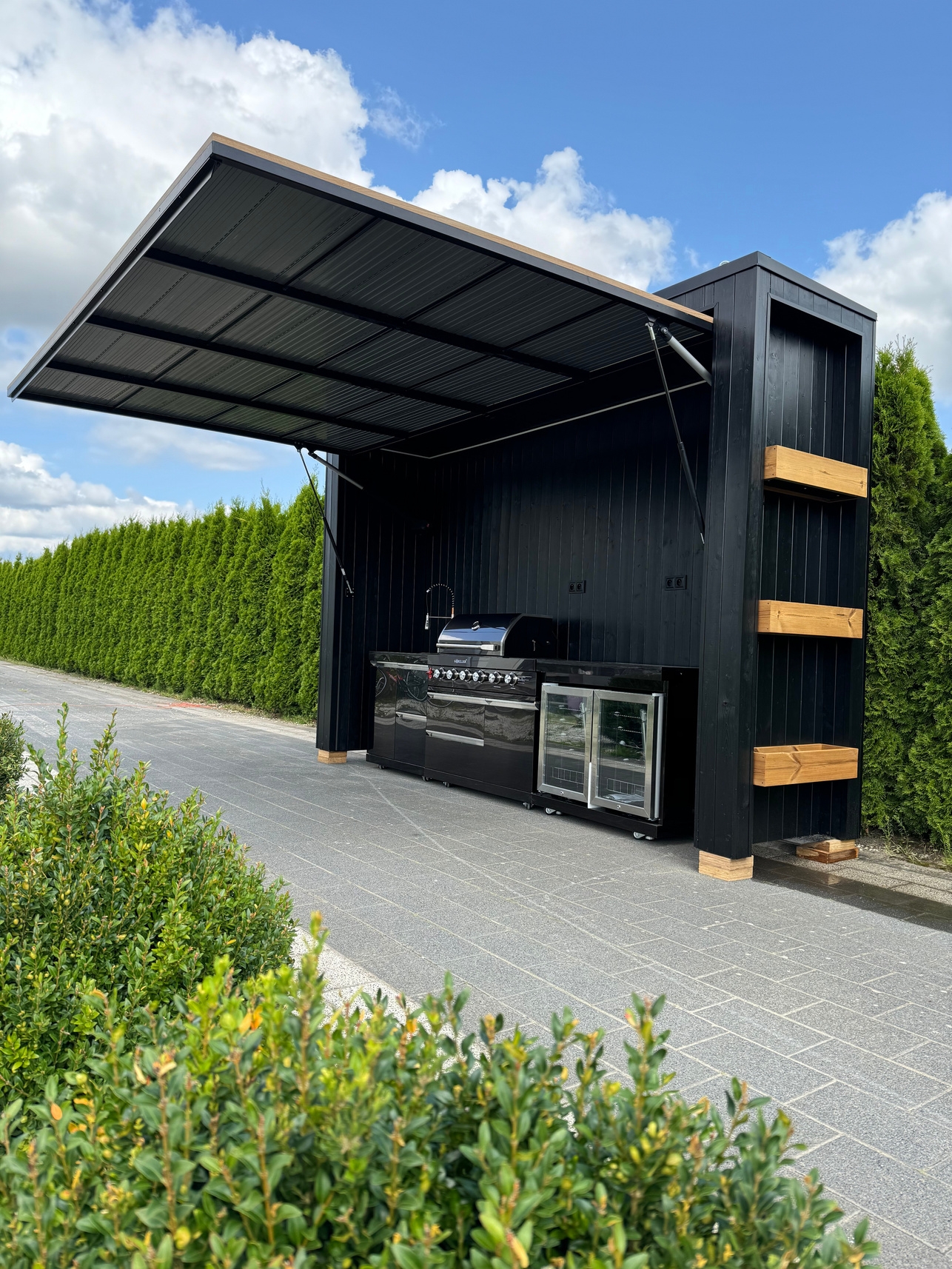 Her Mevsim Konfor Sunan Modüler ve Lüks Dış Mekan Mutfağı