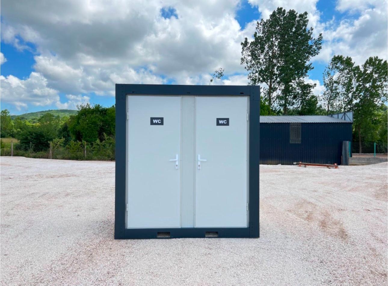 120x220 Doppelkabinen-WC-Container: Eine wirtschaftliche und praktische Lösung